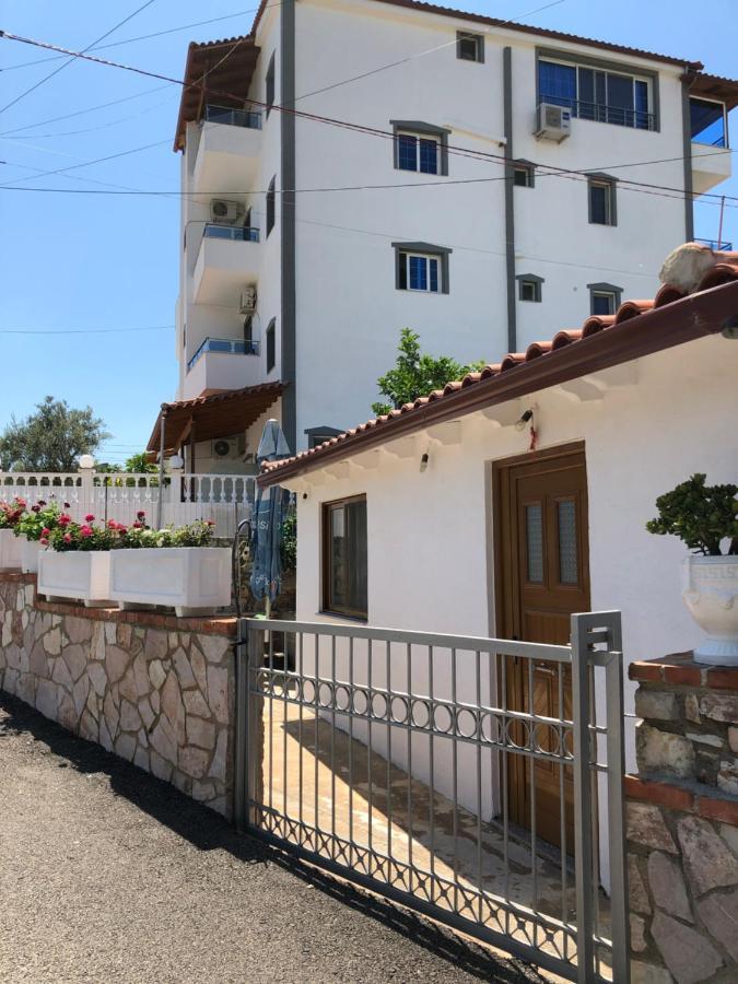 Vila Eriseld Villa Ksamil Exteriör bild